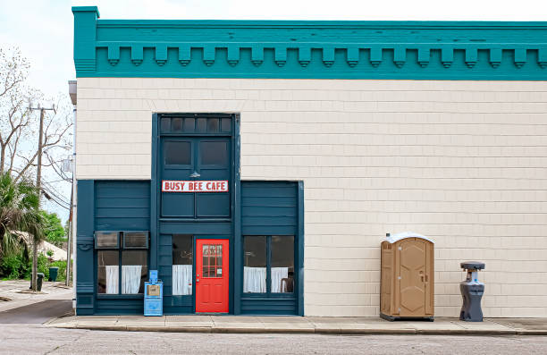 Portable Toilet Options We Offer in Crockett, CA